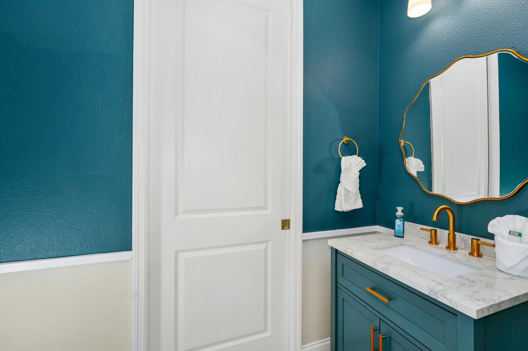 Cozy Themed Townhouse 4br Private Pool At Festival