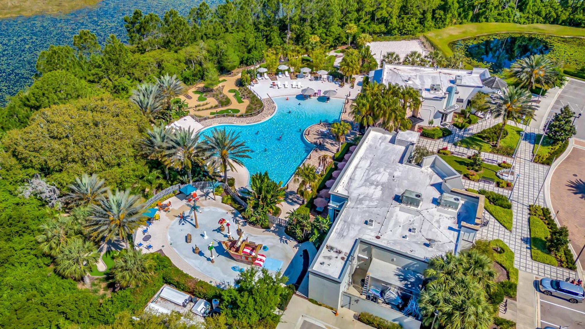 Cozy Themed Townhouse 4br Private Pool At Festival *